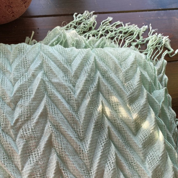 Cute Scarf - Picture 6 of 8